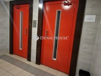 Eladó panellakás, III. kerületben 68.5 M Ft, 2 szobás