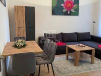 Kiadó téglalakás, albérlet, Szegeden 339 E Ft / hó, 3 szobás