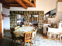 Eladó családi ház, Orfűn 129.9 M Ft, 8 szobás