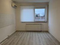 Kiadó üzlethelyiség