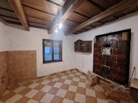 Eladó családi ház, Kisbajomon 6.99 M Ft, 2+1 szobás