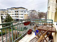 Eladó téglalakás, Kecskeméten 82 M Ft, 3 szobás