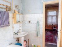 Eladó családi ház, Szegeden 62 M Ft, 5 szobás