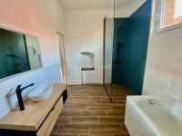 Eladó családi ház, Véménden 81.9 M Ft, 4 szobás