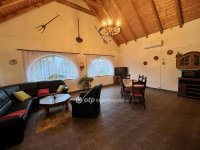 Eladó családi ház, Nagyvenyimen 149 M Ft, 7 szobás