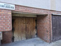 Kiadó garázs