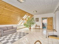 Eladó családi ház, Törökbálinton 365 M Ft, 9 szobás