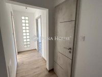 Eladó panellakás, Pécsett 57.9 M Ft, 2 szobás