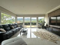 Eladó családi ház, III. kerületben 329 M Ft, 5 szobás