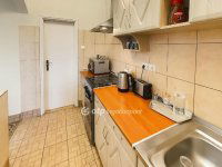 Eladó családi ház, Szegeden 81.8 M Ft, 5+1 szobás