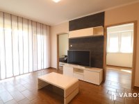 Eladó téglalakás, Szegeden 89.9 M Ft, 3 szobás