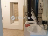 Eladó családi ház, Zalaegerszegen 189 M Ft, 8 szobás