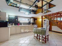 Eladó családi ház, Miskolcon 149 M Ft, 6 szobás