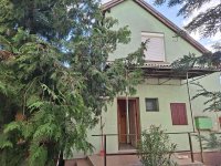 Eladó családi ház, Székesfehérvárott 72.999 M Ft, 4 szobás