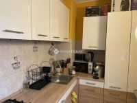 Eladó panellakás, Pécsett 53.99 M Ft, 2 szobás