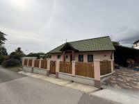 Eladó családi ház