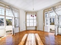 Eladó téglalakás, I. kerületben 205 M Ft, 5 szobás