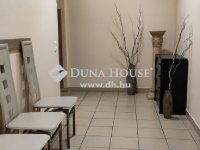 Eladó üzlethelyiség, VI. kerületben 190 M Ft, 6 szobás