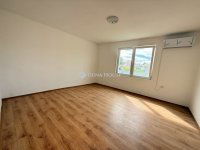 Eladó családi ház, Soponyán 43.5 M Ft, 3 szobás