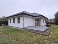 Eladó családi ház, Kecskeméten 89 M Ft, 4 szobás