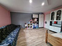 Eladó családi ház, Iszkázon 38.8 M Ft, 5+1 szobás