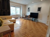 Eladó téglalakás, V. kerületben 94.9 M Ft, 2 szobás