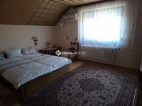 Eladó családi ház, XVII. kerületben 179 M Ft, 5 szobás