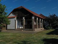 Eladó családi ház