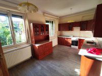 Kiadó téglalakás, albérlet, Kecskeméten, Simonyi utcában