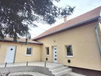Kiadó családi ház, albérlet, Szolnokon 350 E Ft / hó, 3 szobás
