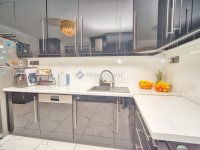 Eladó családi ház, Gyálon 299 M Ft, 7 szobás