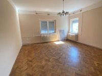 Kiadó téglalakás, albérlet, Győrött 200 E Ft / hó, 4 szobás
