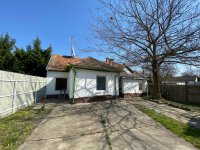 Eladó családi ház, Kiskunhalason 23.99 M Ft, 2+1 szobás