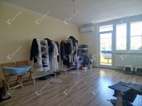 Eladó téglalakás, Komáromban 39.9 M Ft, 3 szobás