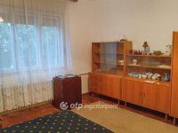 Eladó családi ház, Berkeszen 18 M Ft, 4 szobás