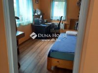 Eladó családi ház, Aszófőn 420 M Ft, 8+1 szobás