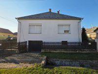 Eladó családi ház