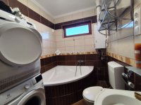 Eladó családi ház, Ócsán 93.9 M Ft, 6 szobás