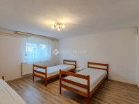 Eladó családi ház, Cserépfaluban 58 M Ft, 6 szobás