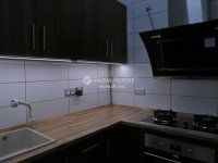 Eladó téglalakás, VI. kerületben 130 M Ft, 2+1 szobás