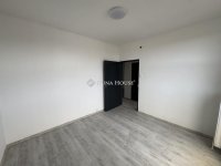 Eladó panellakás, Pécsett 50 M Ft, 2 szobás