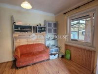 Eladó családi ház, Vecsésen 57.9 M Ft, 2 szobás