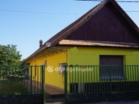 Eladó családi ház, Atkáron 15 M Ft, 2 szobás