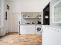 Eladó téglalakás, VI. kerületben 229 M Ft, 6 szobás