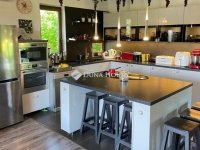 Eladó családi ház, II. kerületben 265 M Ft, 9 szobás