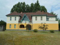 Eladó családi ház, Lakitelken 74 M Ft, 8 szobás