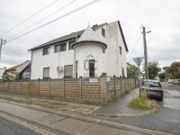 Eladó családi ház, XX. kerületben 189 M Ft, 9 szobás