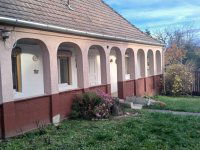 Eladó családi ház