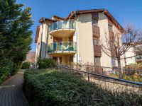 Eladó téglalakás, III. kerületben 149.99 M Ft, 4+4 szobás