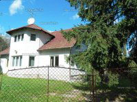 Eladó családi ház, Szentendrén 155 M Ft, 5 szobás